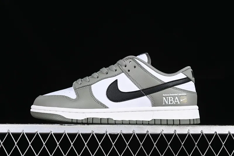 All Categories Nk SB Dunk Series Nk SB Dunk Low Low-top sneakers N version Nk Dunk Low "Paris" NBA Paris Game SB low-top casual sneakers FZ4624-001